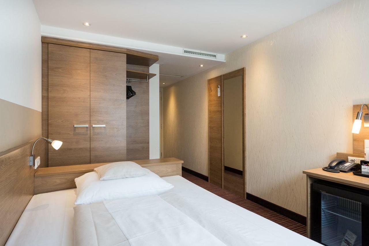 Hotel Cristal München Eksteriør billede